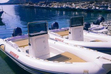Noleggio Gommone (senza patente)