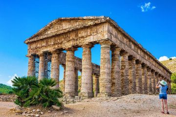 Segesta cosa vedere: tempio e teatro, un tuffo nel passato - 1