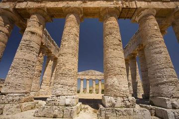 Il Parco archeologico di Segesta e Erice