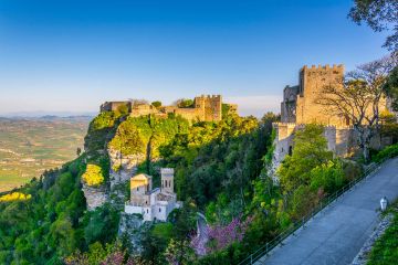Cosa Fare a Erice - Scopri la Magia di Questo Borgo Medievale - 1