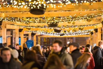 Magici mercatini di Natale a Trapani: un viaggio tra tradizioni, sapori e meraviglie nascoste - 1