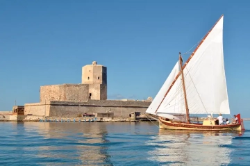 Trapani escursioni in barca a vela storica